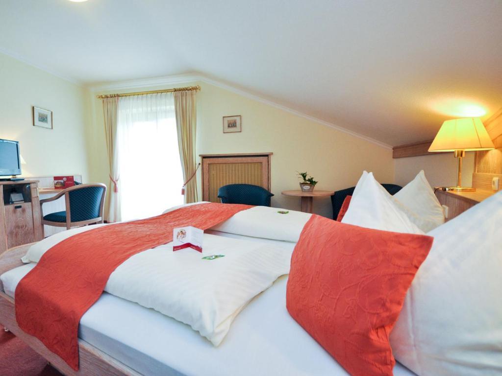 Hotel Quellenhof Bad Wiessee Δωμάτιο φωτογραφία