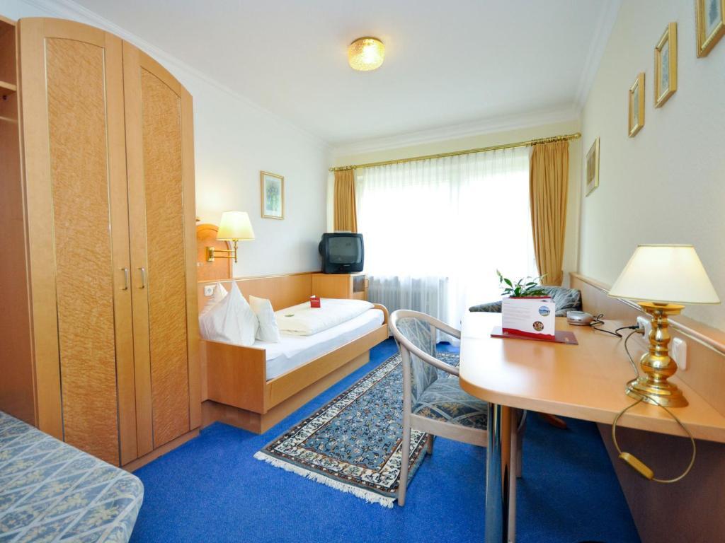 Hotel Quellenhof Bad Wiessee Δωμάτιο φωτογραφία